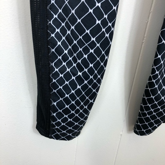 Under Armour 28” Heatgear Fly Printed Pants Sz XS - Picture 5 of 9